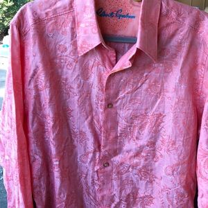 Men’s long sleeve button down